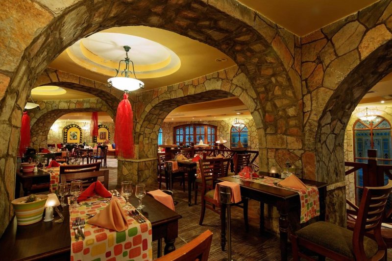 Side utazás Sunrise Queen Resort Hotel