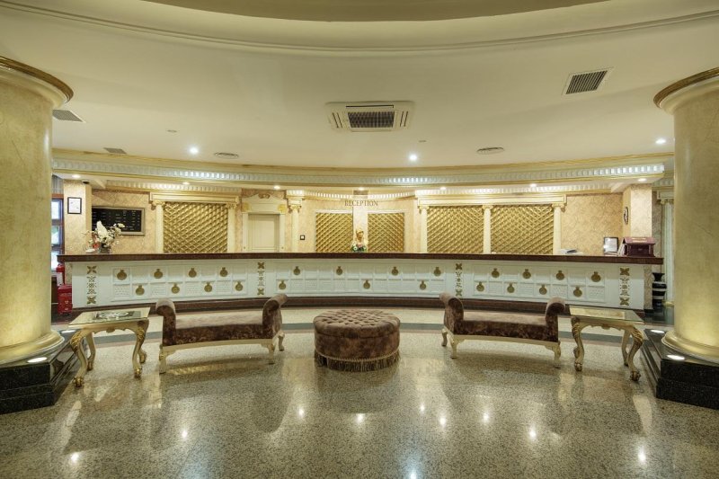 Side utazás Sunrise Queen Resort Hotel