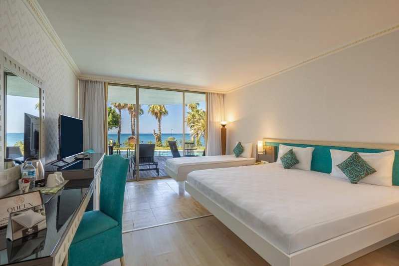 Side utazás Sunrise Queen Resort Hotel