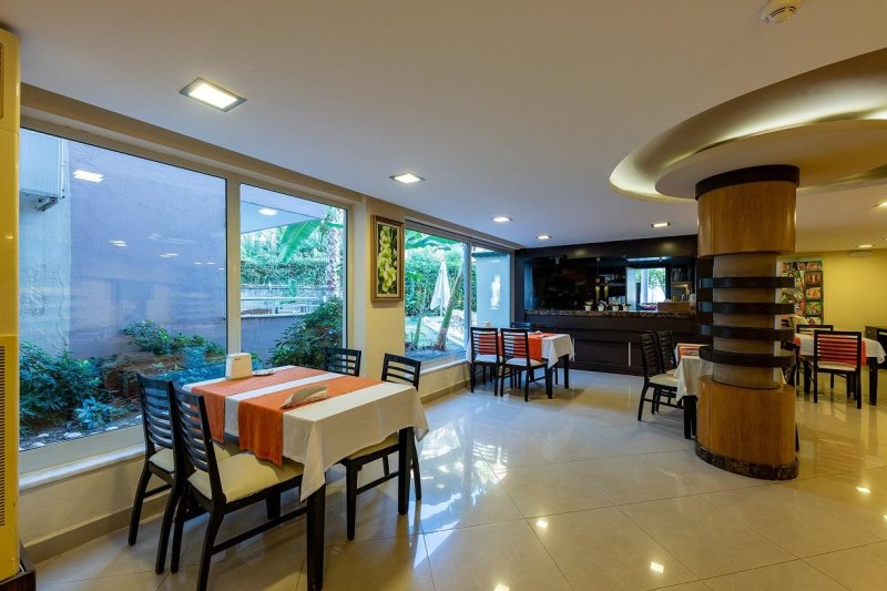 Kemer utazás Viking Nona Beach Hotel