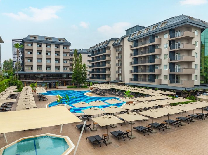 Alanya utazás Villa Sunflower Beach Hotel 