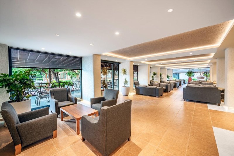 Alanya utazás Villa Sunflower Beach Hotel 