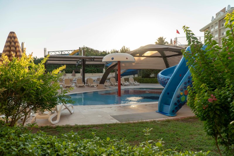 Adalya Ocean Deluxe Hotel Side