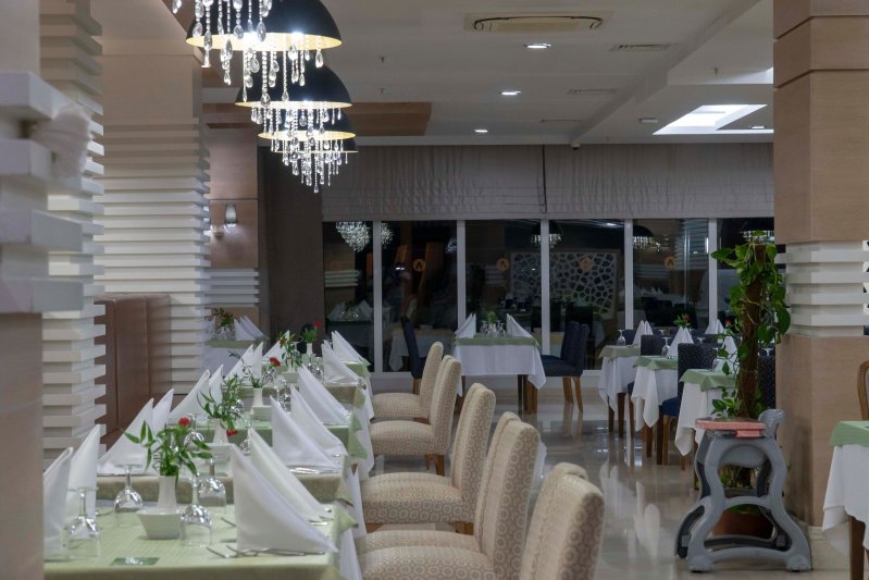 Adalya Ocean Deluxe Hotel Side