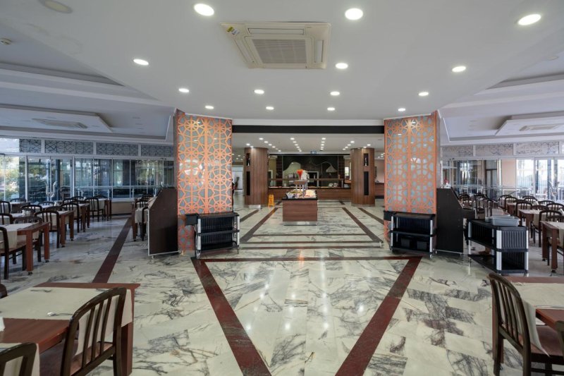 Alanya utazás Ananas Hotel