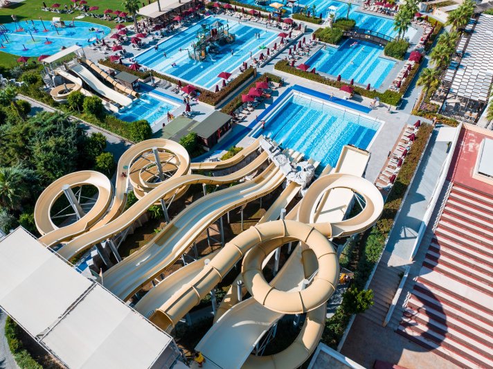 Antalya utazás Aska Lara