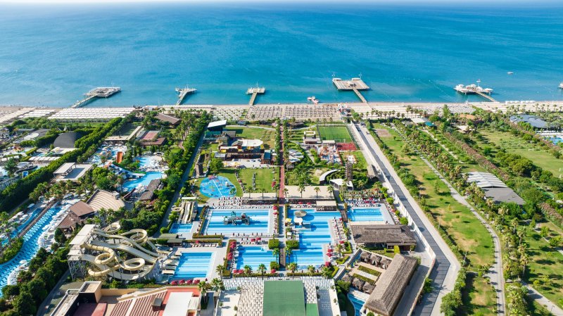 Antalya utazás Aska Lara