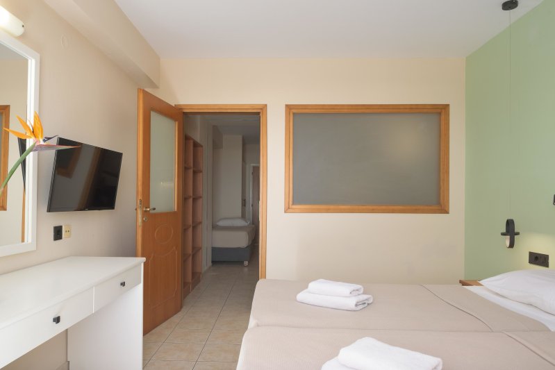 Kréta utazás Asterias Village Resort