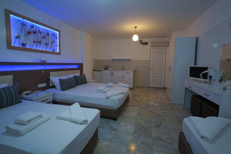 Alanya utazás Bora Bora Butik