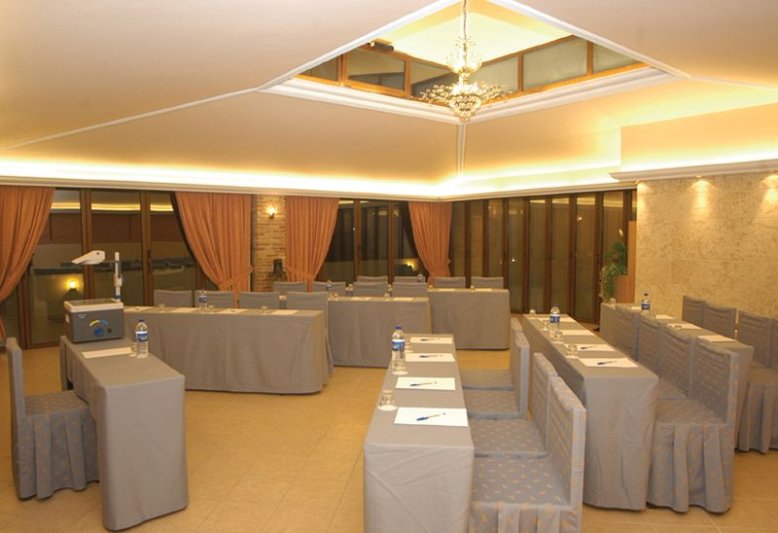 Kréta utazás Castello City Hotel