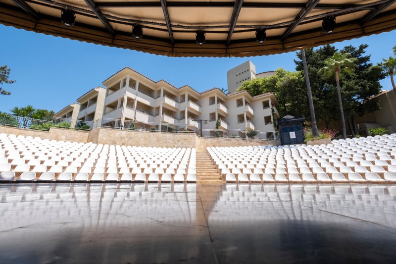 Side utazás Club Melas Prive