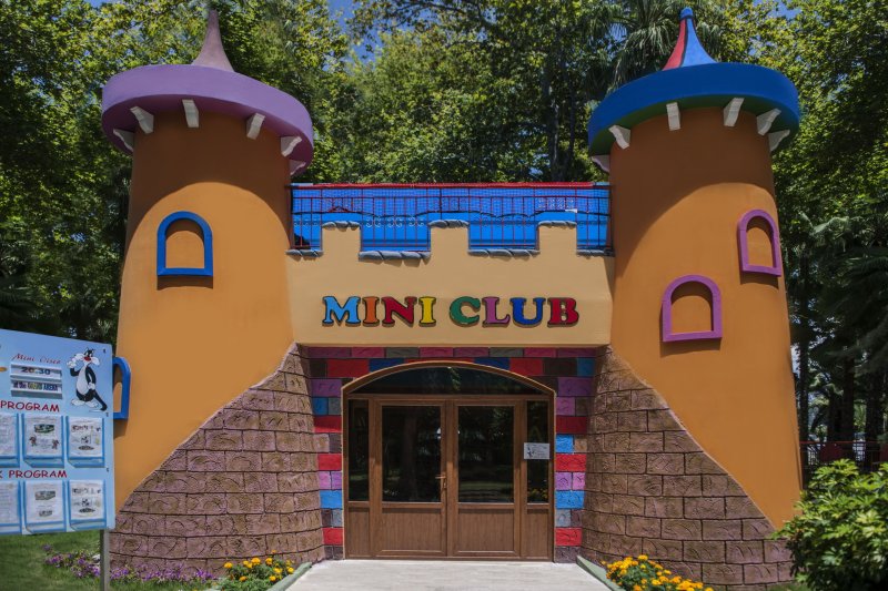 Alanya utazás Delphin Botanik