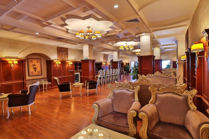 Diamond Excellence Resort Spa Side