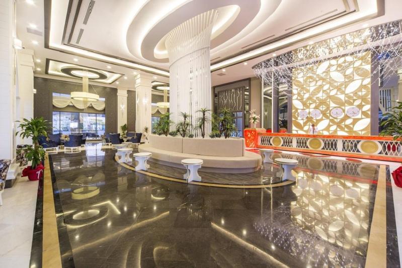 Diamond Premium Hotel & Spa Side