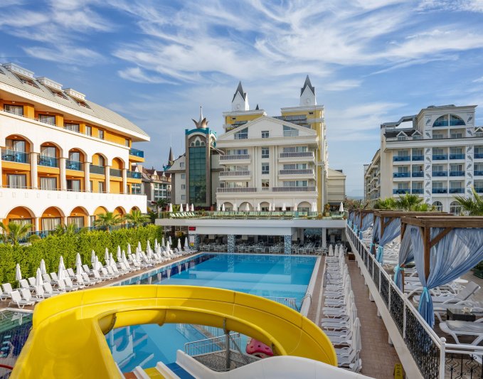 Side utazás Dream World Resort