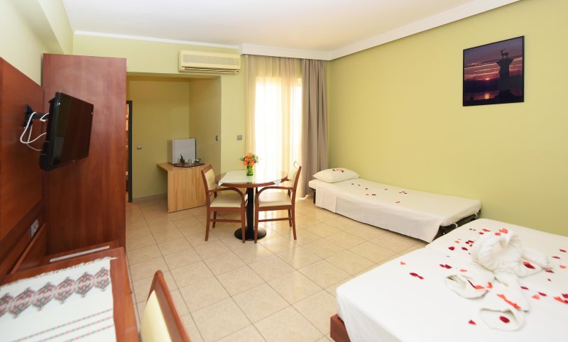 Rodosz utazás Esmeralda Hotel