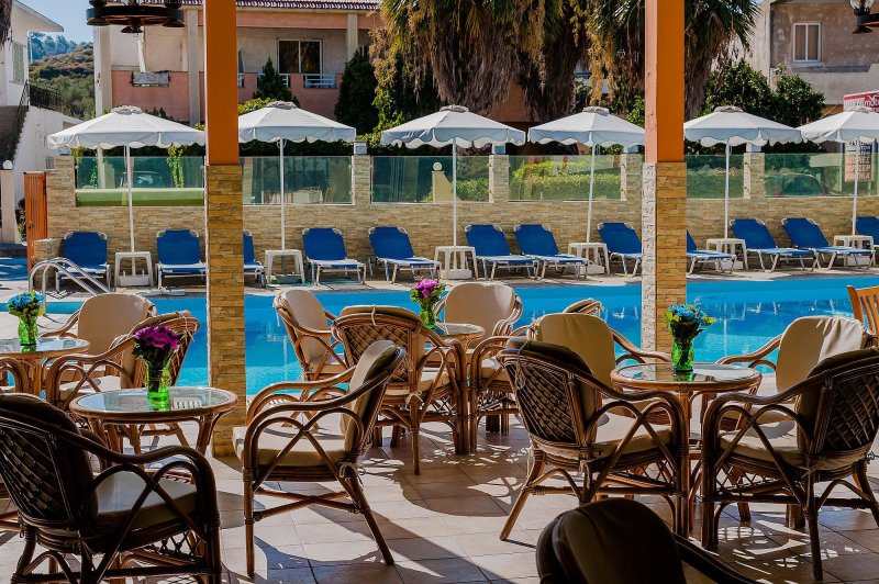 Rodosz utazás Esmeralda Hotel