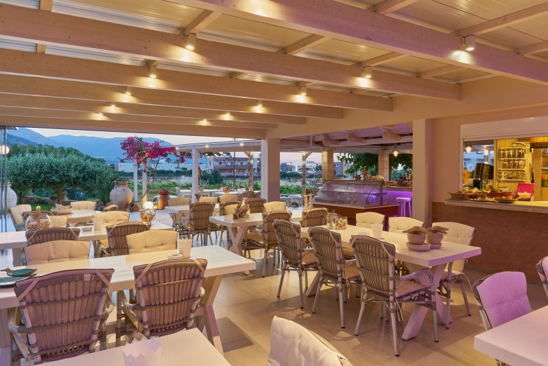 Kréta utazás Golden Bay Aparthotel