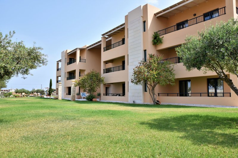 Kréta utazás Golden Bay Aparthotel