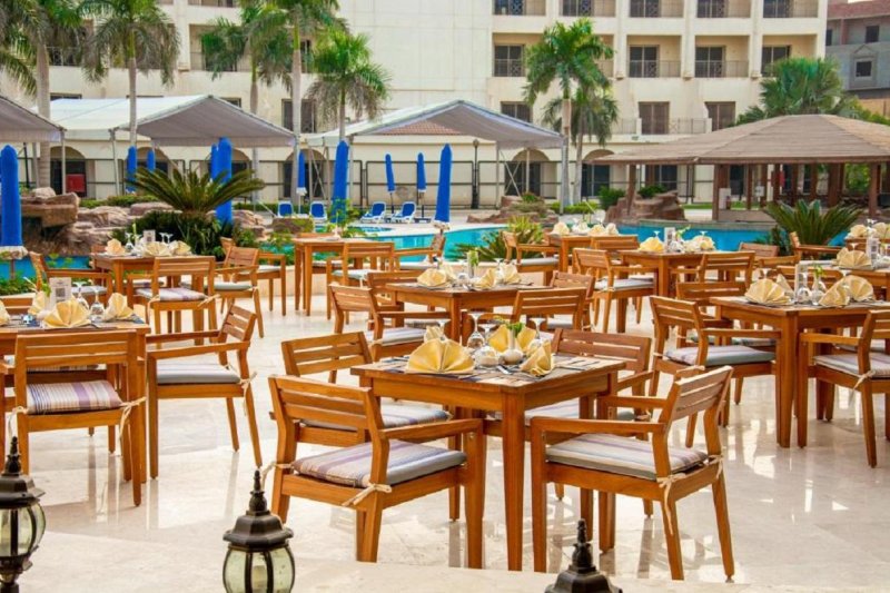 Helnan Dreamland - Nílusi Hajóút - Pyramisa Sahl Hasheesh