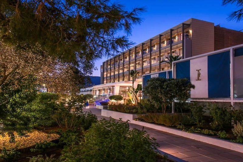 Kréta utazás I Resort Beach Hotel & Spa