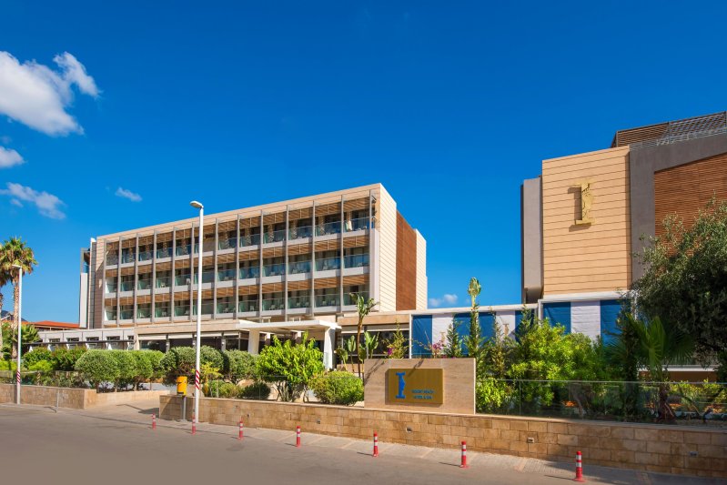 Kréta utazás I Resort Beach Hotel & Spa
