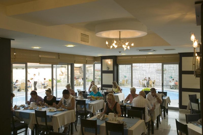 Side utazás Lavitas Hotel