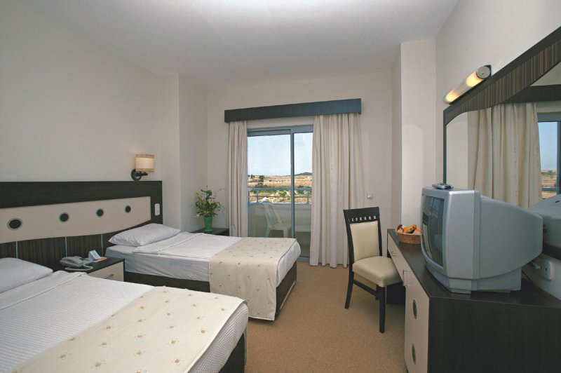 Side utazás Lavitas Hotel