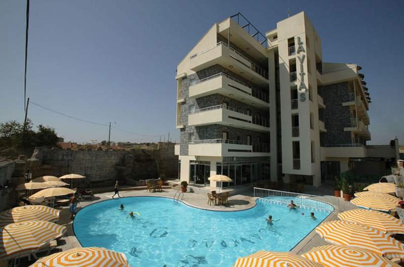 Lavitas Hotel Side
