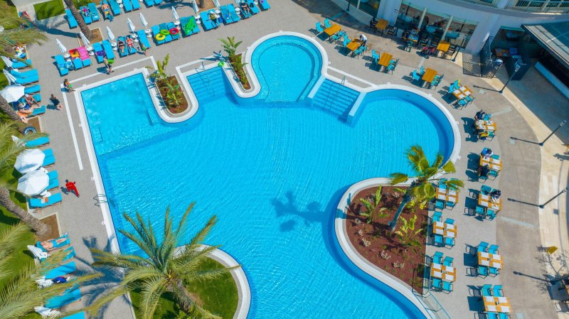 Antalya utazás Liberty Lara