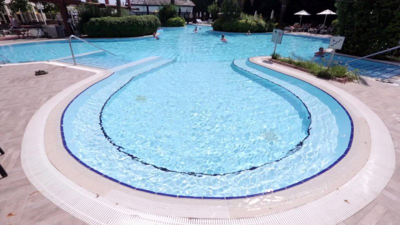 Antalya utazás Liberty Lara