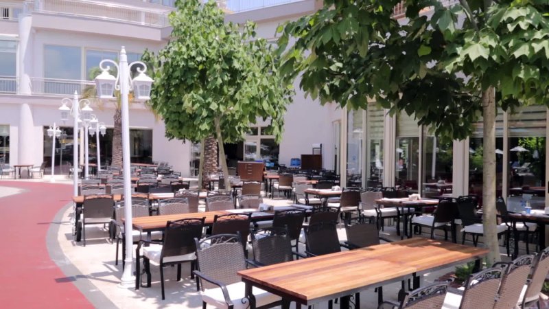 Antalya utazás Liberty Lara