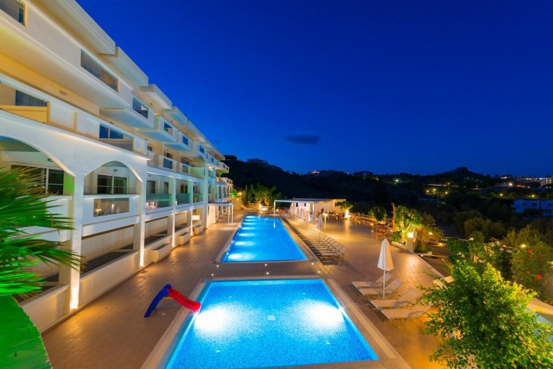 Rodosz utazás Lindos White Hotel