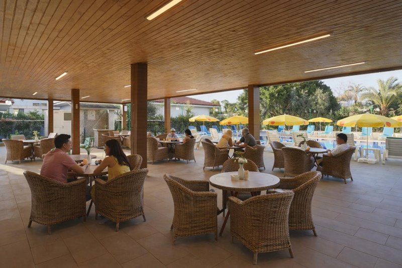Alanya utazás Oji Beach Hotel (ex. Opia Hotel)