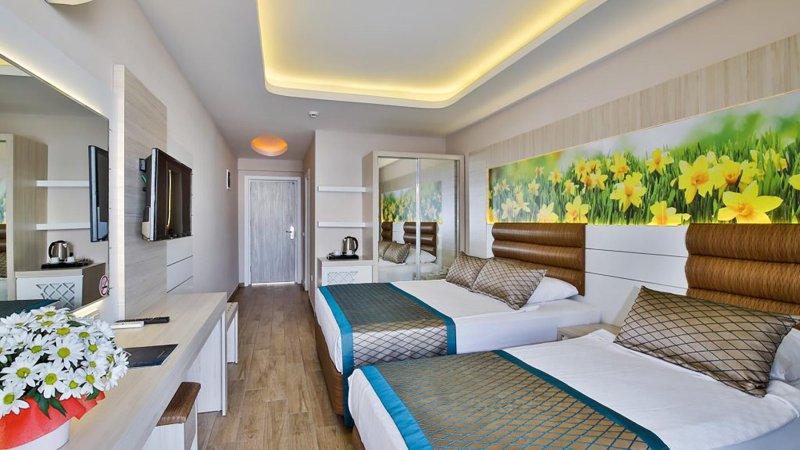 Alanya utazás Oji Beach Hotel (ex. Opia Hotel)