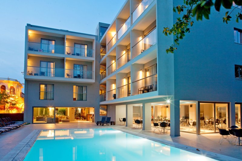 Rodosz utazás Oktober Downtown Boutique Hotel