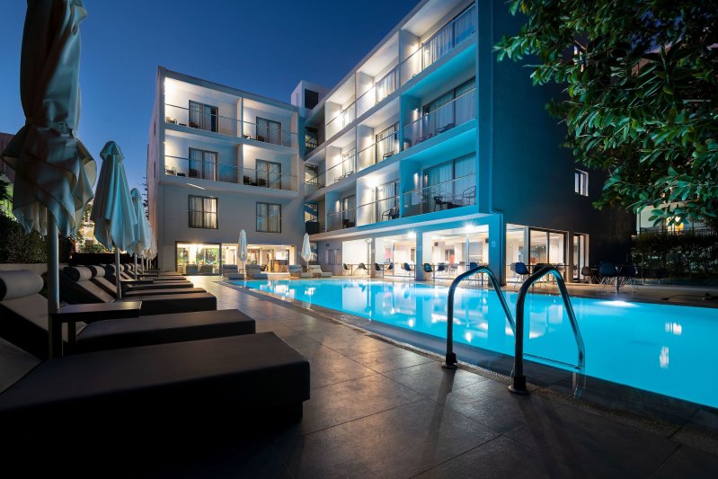 Rodosz utazás Oktober Downtown Boutique Hotel
