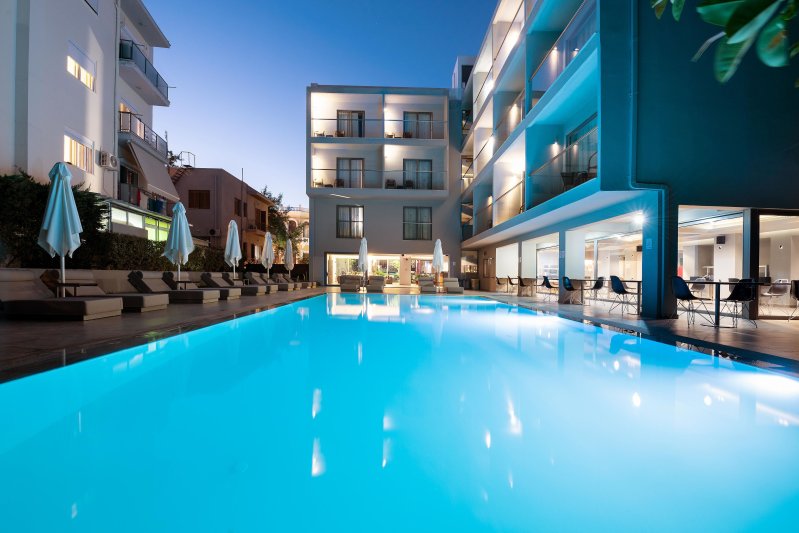 Rodosz utazás Oktober Downtown Boutique Hotel