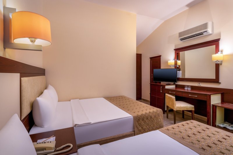 Side utazás Ozlem Garden