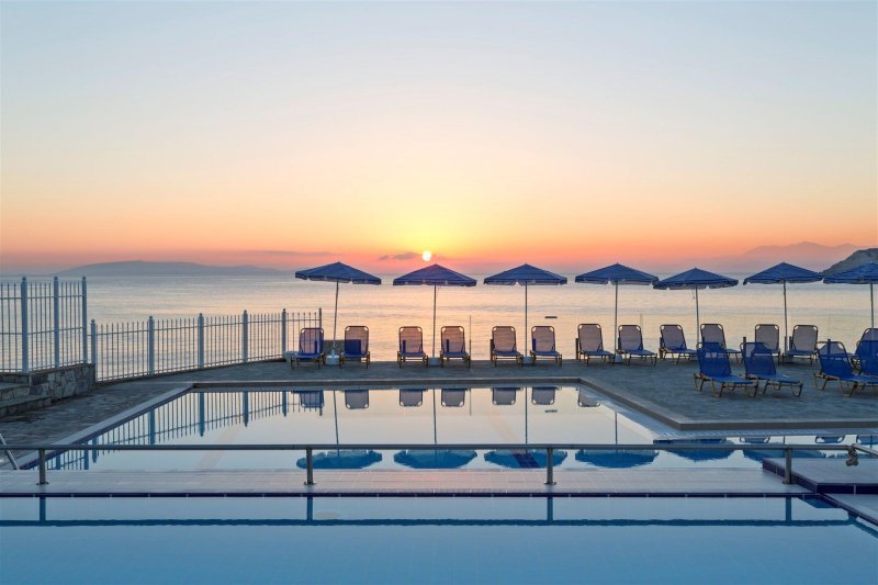 Kréta utazás Peninsula Resort & Spa