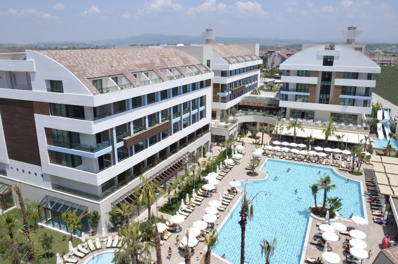 Port Side Resort Hotel Side