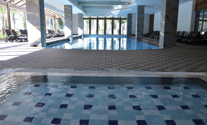 Side utazás Port Side Resort Hotel