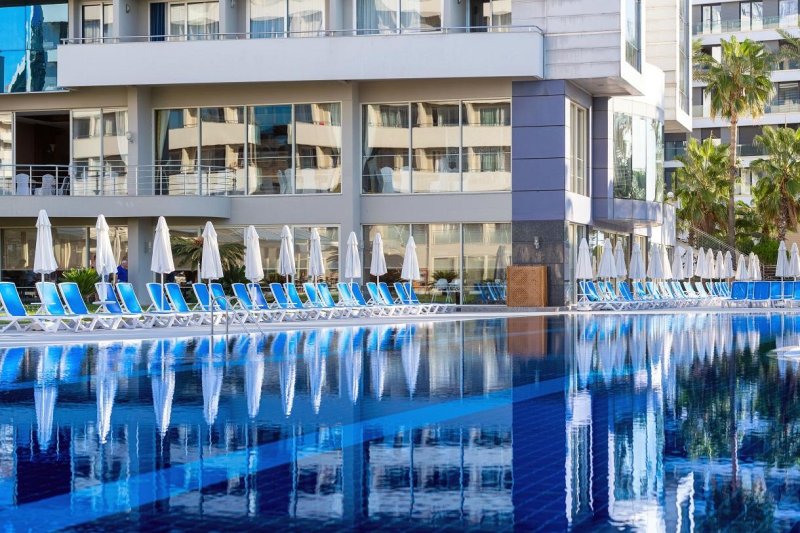 Antalya utazás Porto Bello