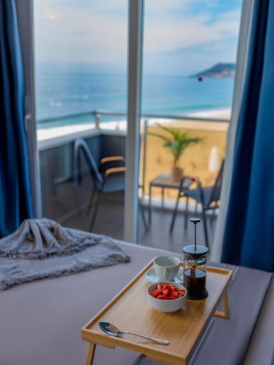 Alanya utazás Royalisa Palmiye Beach