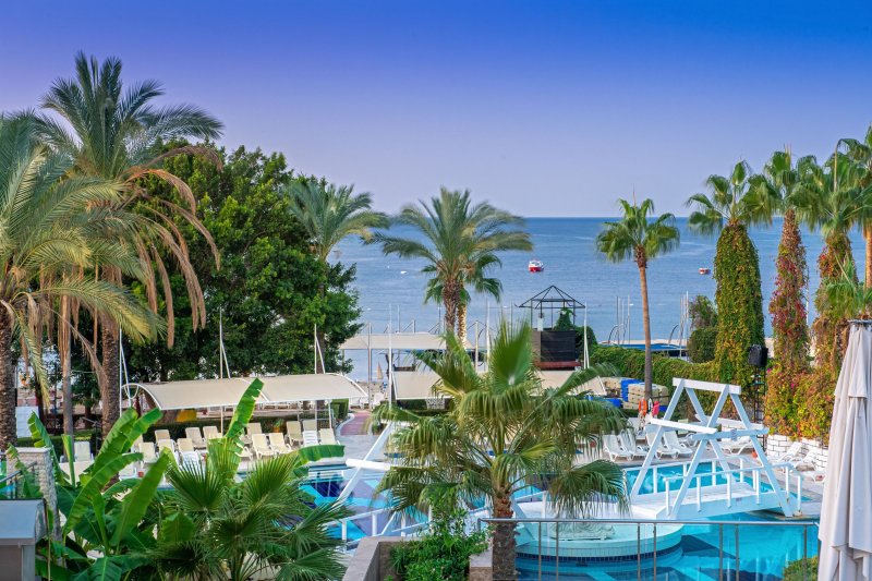 Alanya utazás Sealife Buket Resort & Beach