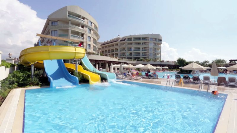 Seamelia Beach Side