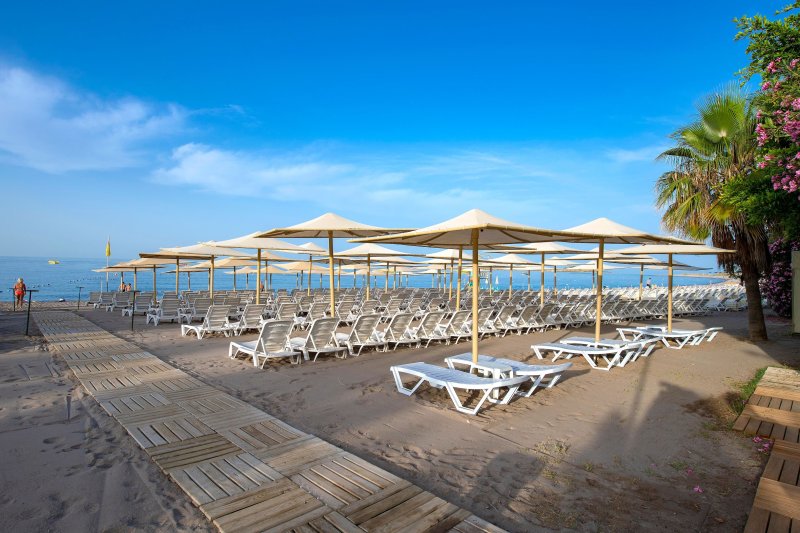 Alanya utazás Sentido Lycus Beach
