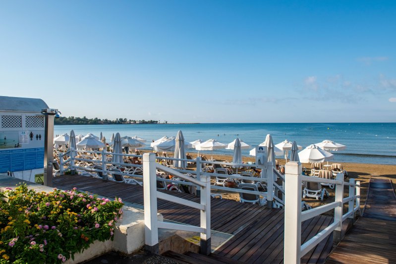 Side Star Beach Side