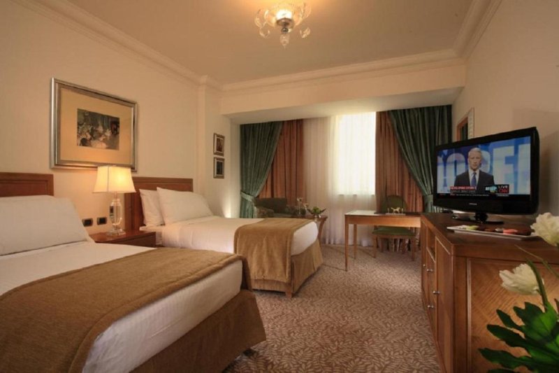 Sonesta Hotel, Tower And Casino - Nílusi Hajóút - Tropitel Sahl Hasheesh