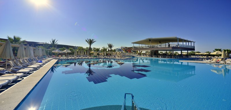 Sunmelia Beach Resort & Spa Side